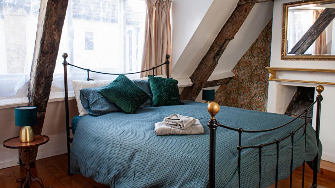 Bed and Breakfast Little Pie In The Sky Whitby Esterno foto